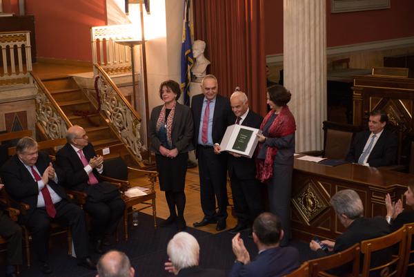 Τελετή επίδοσης Τιμητικού Τόμου για τον Αντώνη Μανιτάκη